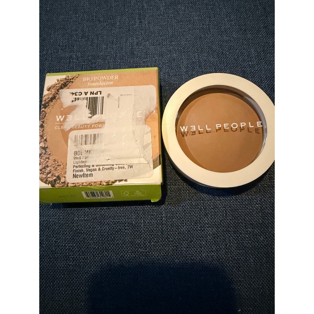 WELL PEOPLE BIO POWDER FOUNDATION 7W Tan with Olive Undertone New Clean‎ Beauty
